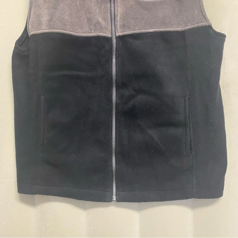 Anywear Men’s Vest XL-XXL Canada Vail Fleece Gorpcore Campcore Finance Bro